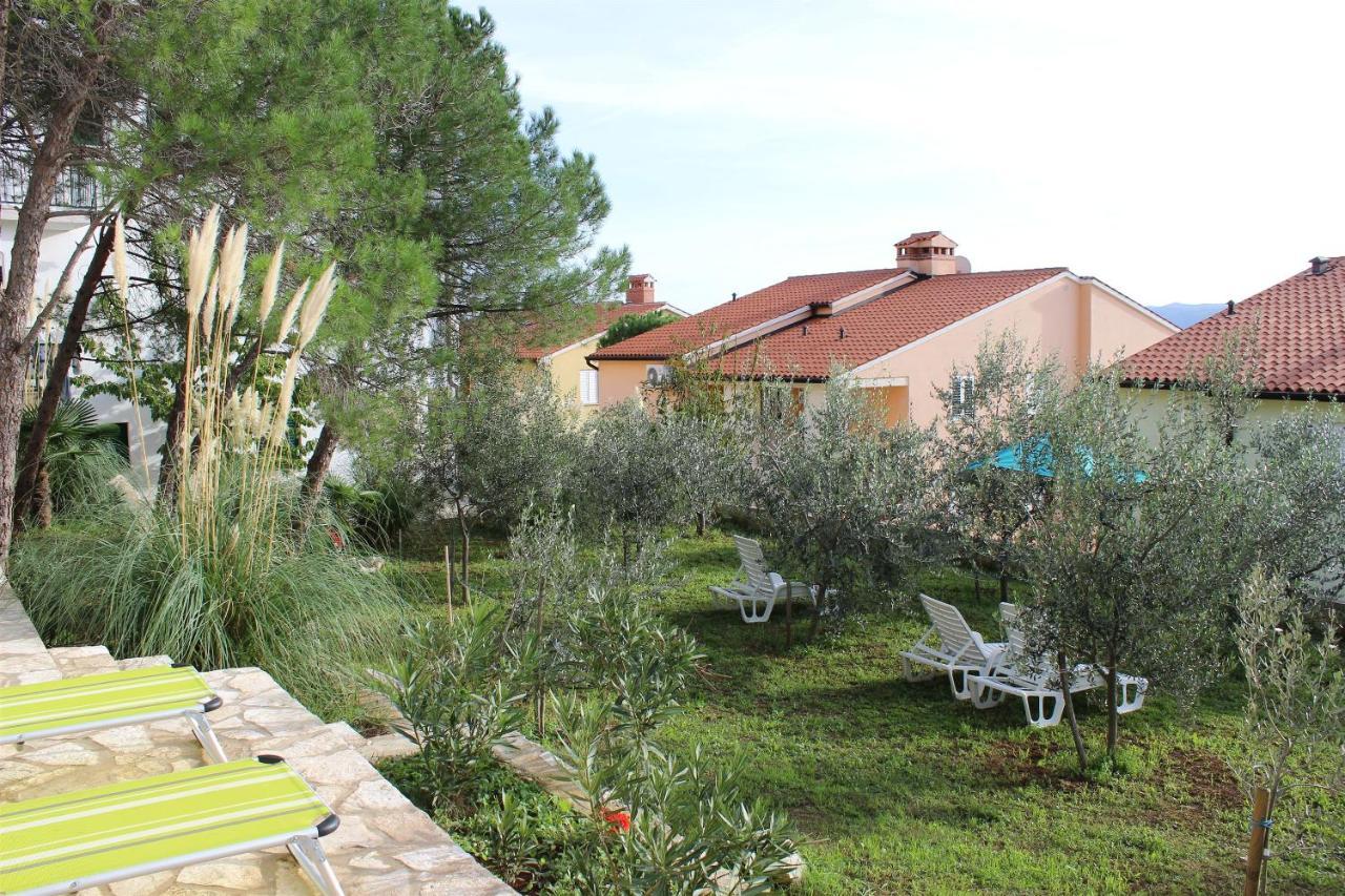 Apartments Olea Rabac Exterior foto