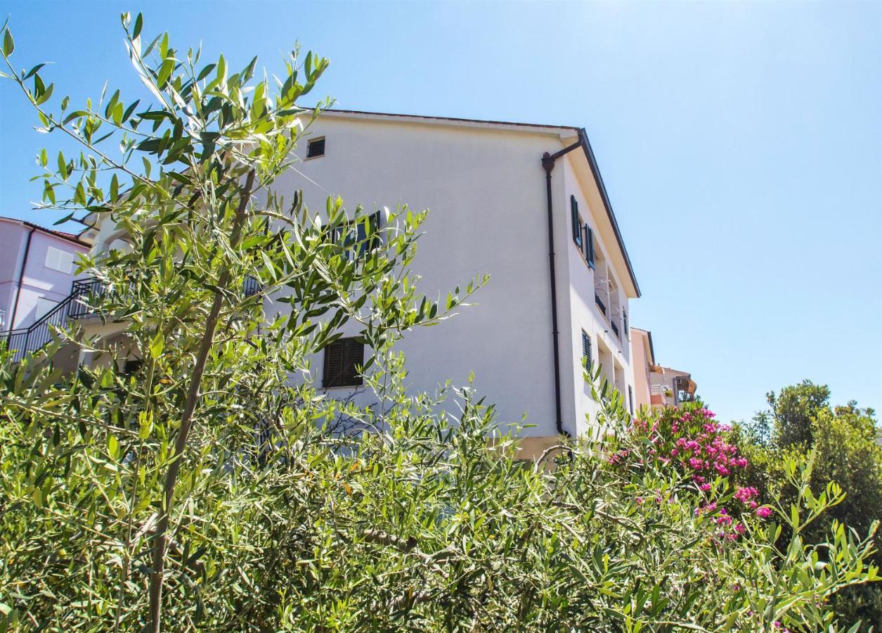 Apartments Olea Rabac Exterior foto